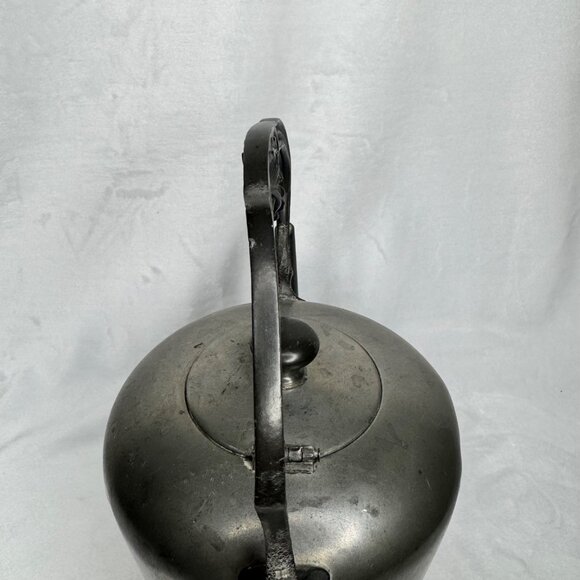 Antique Queen City Silver Co Pewter Teapot With Ornate Handle & Spout - Picture 6 of 12